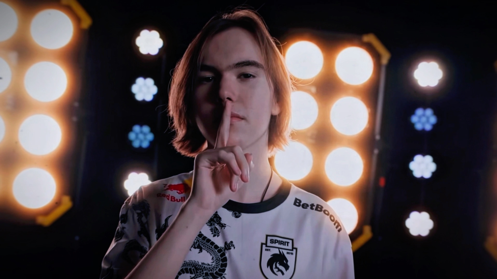 外媒发布S11小组赛PICK排行榜：女枪排名第一