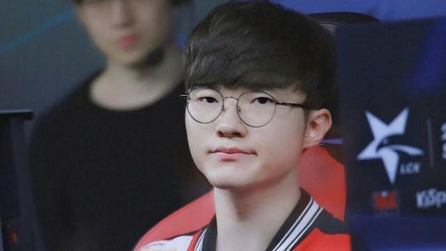 只有3名玩家是王者！ LPL 玩家在韩国服务器的排名： TheShy 是最低的！ knight 也没有好到哪里去