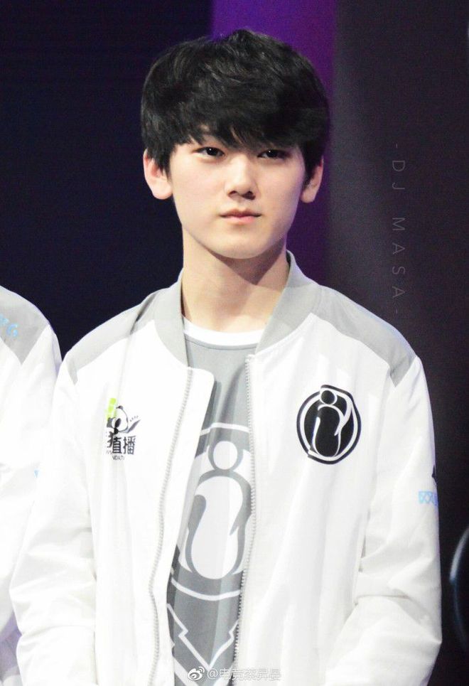 LPL春季日报前五名： Zdz 恒温燃烧机械秀